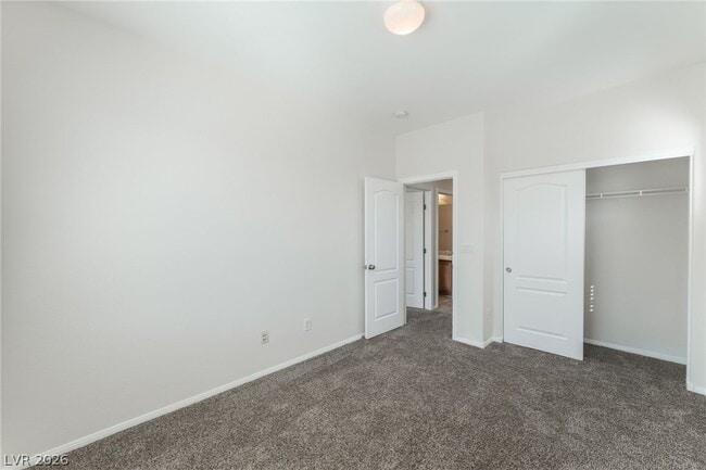 Building Photo - 9328 Daffodil Sun Ave