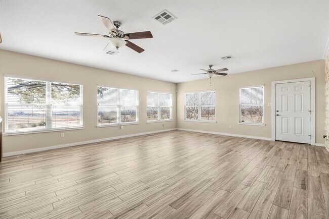 Building Photo - 310 Co Rd 317