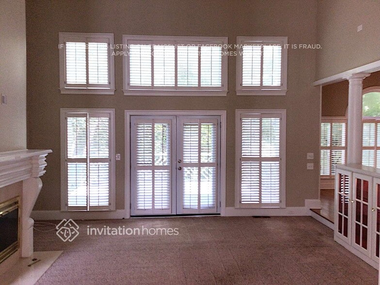 Building Photo - 841 Cramac Dr