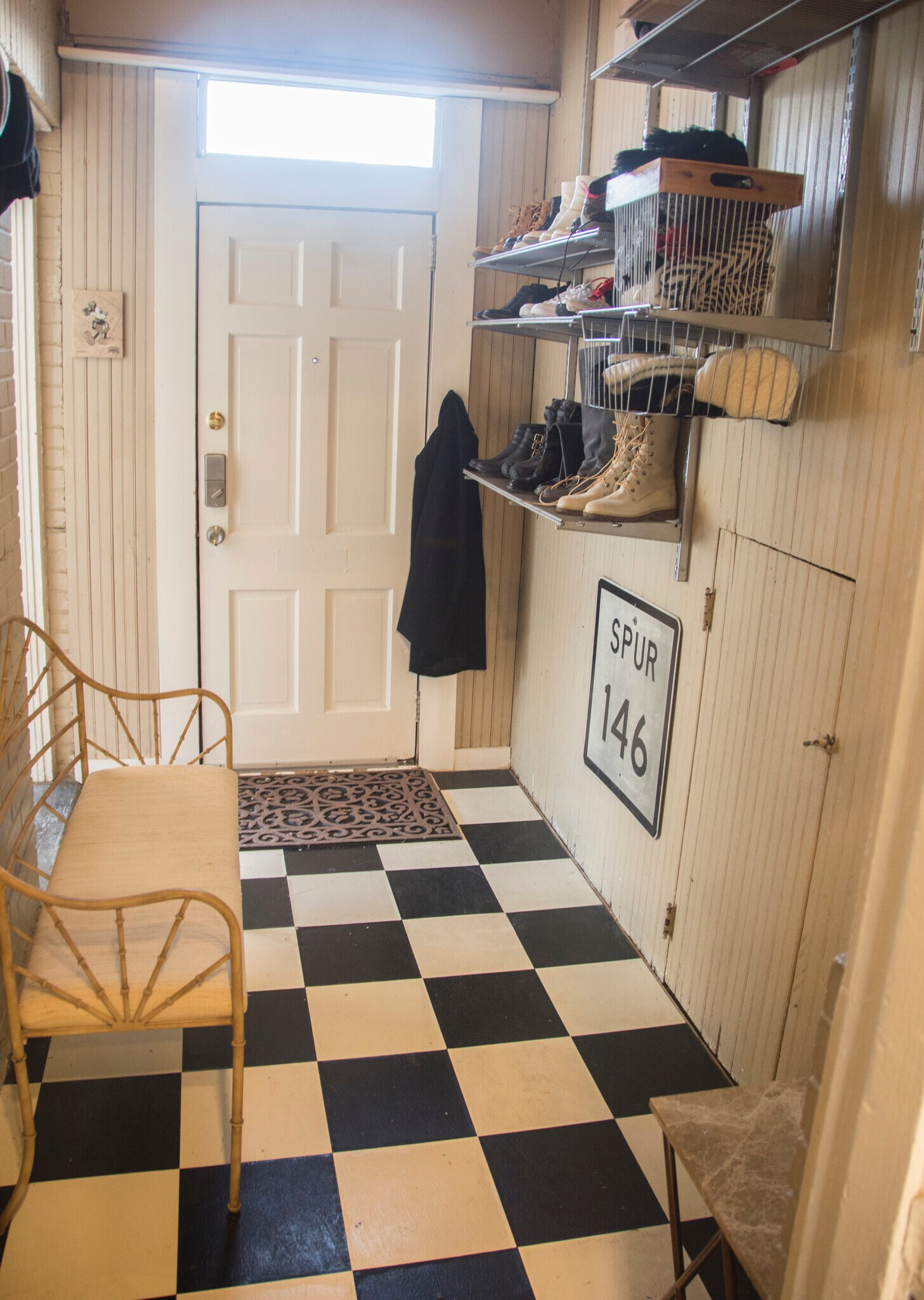 Building Photo - 4701 Gaston Ave