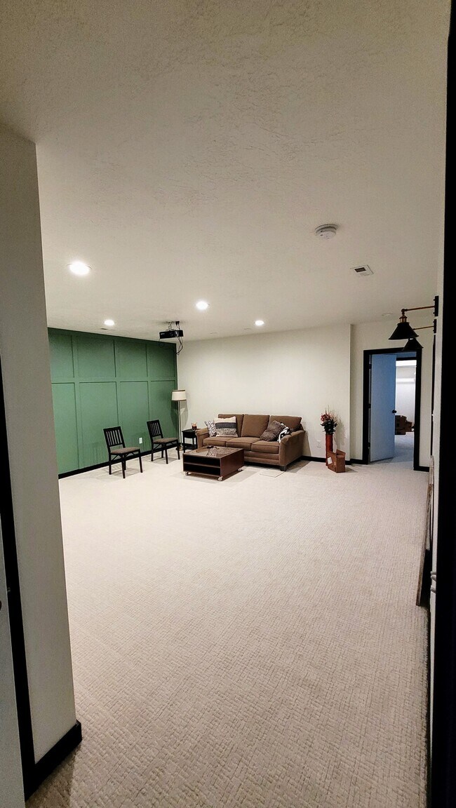 Building Photo - 11366 Sandbank Way