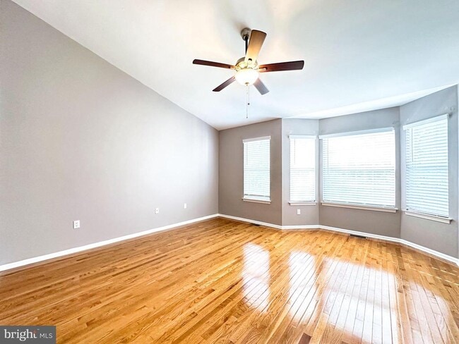 Building Photo - 1702 Old Mill Ct