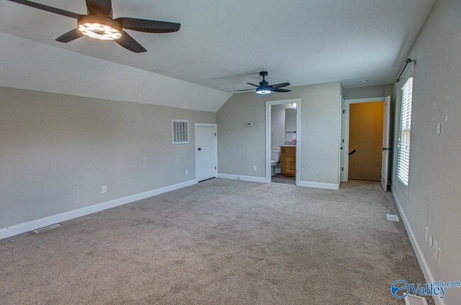 Building Photo - 115 Aedre Wy