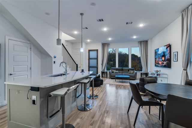 Building Photo - 8100 Cornelius Dr.