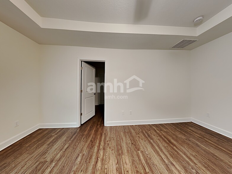 Building Photo - 2849 Calebs Cove Way