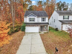 Building Photo - Lovely Two Story Home on Cul-de-sac!