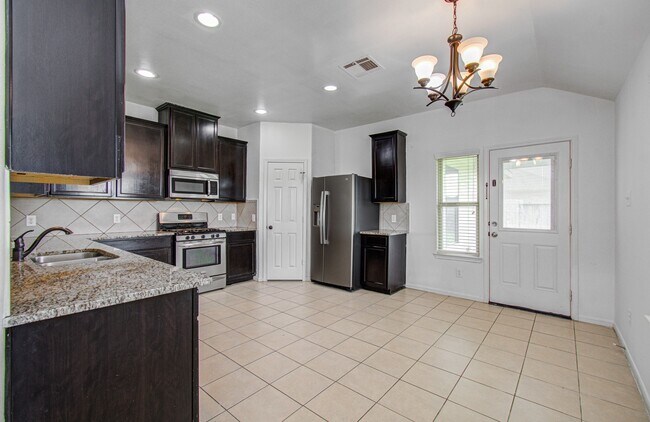 Building Photo - 23023 Black Mountain Ash Ct