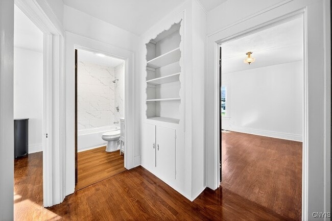 Building Photo - 363 Hickok Ave