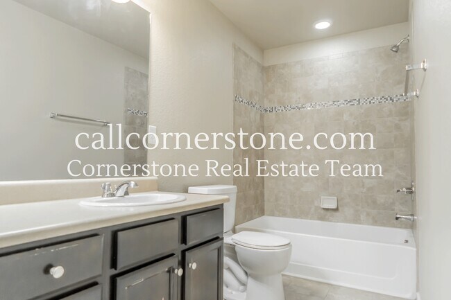 Building Photo - 7406 Willow Pines Pl