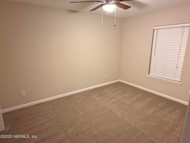 Building Photo - 1401 Starboard Ct