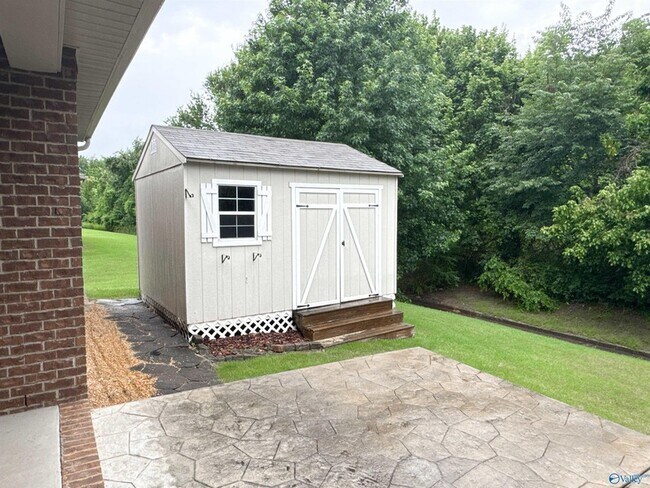 Building Photo - 14389 Water Stream Dr