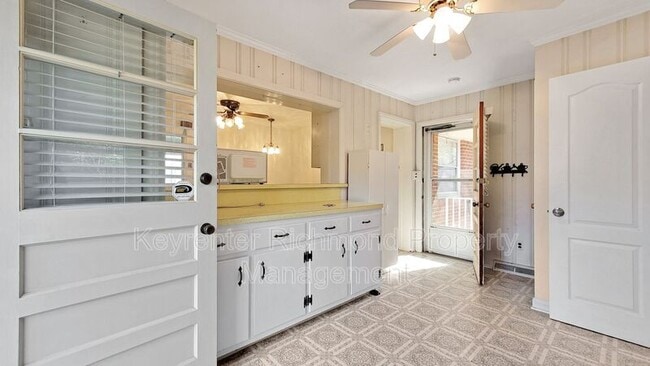 Building Photo - 5411 Windingbrook Rd