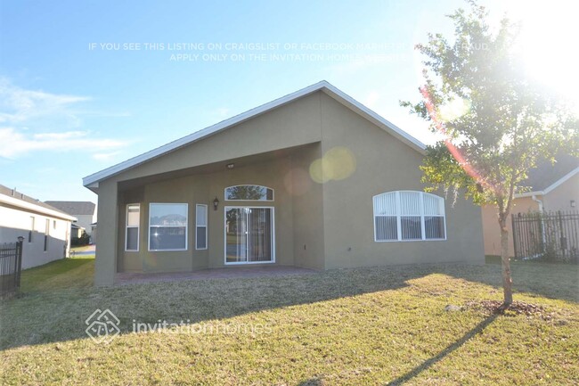 Building Photo - 15035 Sawgrass Bluff Dr