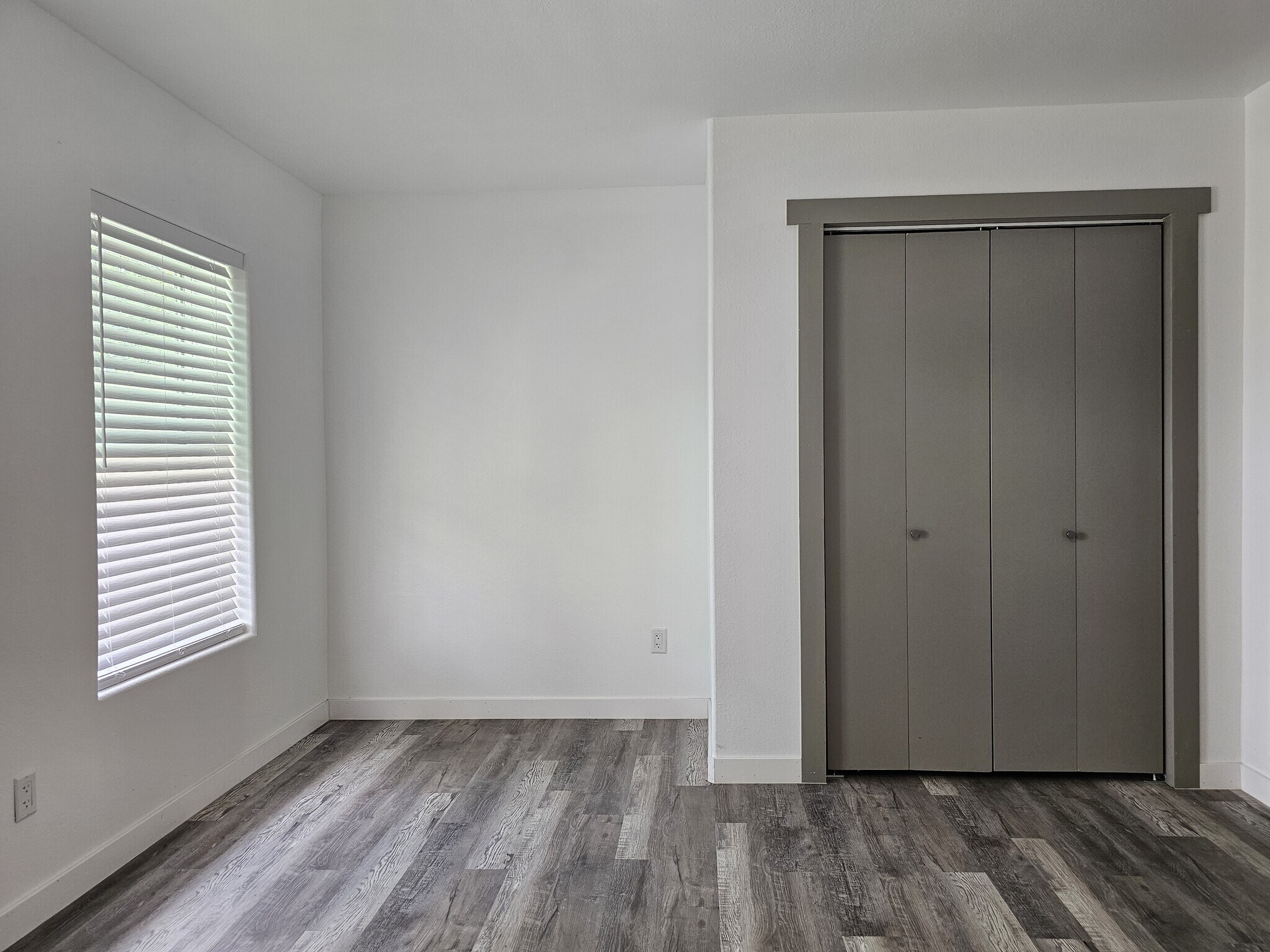 Building Photo - 1600 Orange Ave