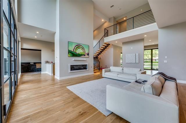 Building Photo - 4215 Nashwood Ln