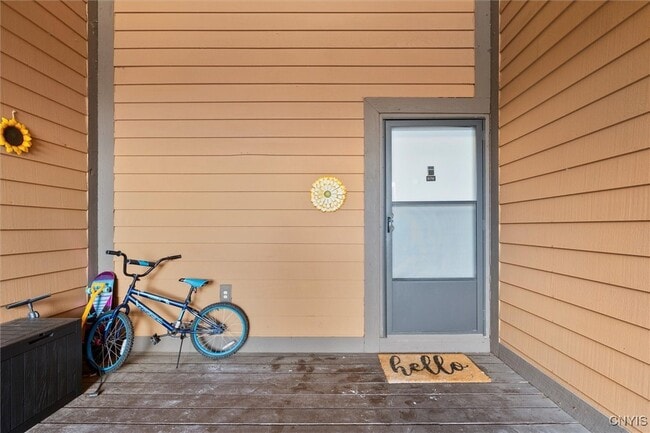 Building Photo - 576 Village Blvd N