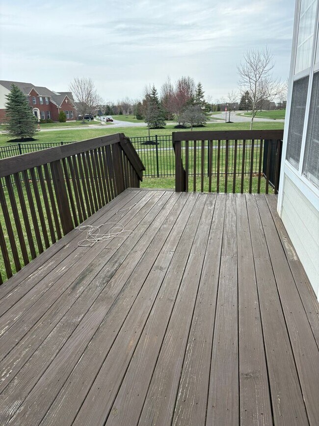Building Photo - Gorgeous 3 bdr/3.5 bath Home in Centerville/Springboro Area