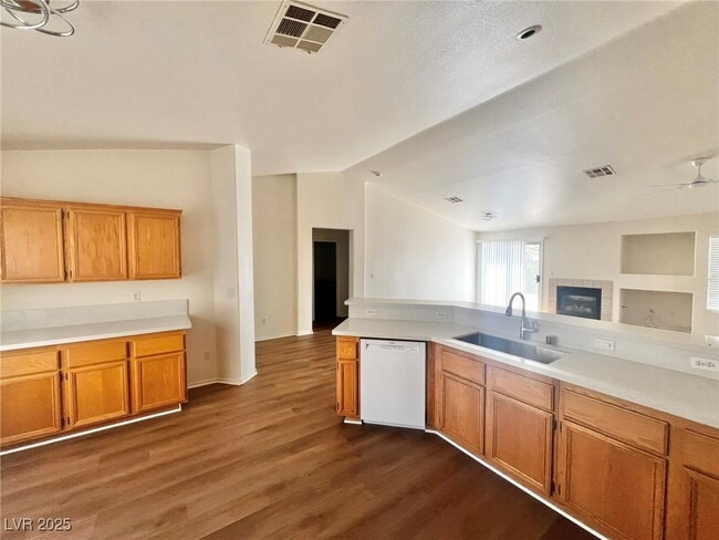 Building Photo - 10733 Esk Dr