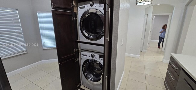 Building Photo - 16325 SW 103rd Terrace