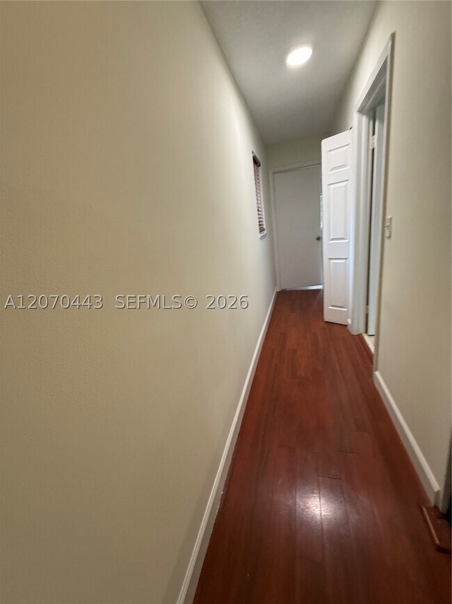 Building Photo - 3522 Torremolinos Ave