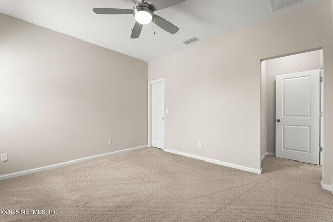 Building Photo - 54 St Barts Ave