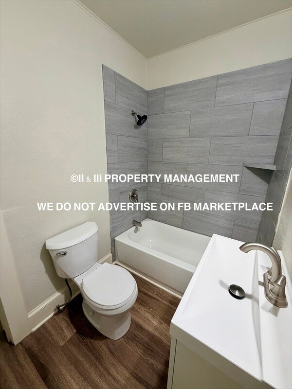 Building Photo - 3058 N 29 St