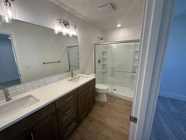 Building Photo - POOL & Clubhouse! 3 Bdrm, 2.5 Bath 1450 sq ft Townhouse, All Appliances, Gas Heat & A/C, Pet OK, ...