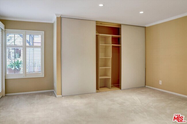 Building Photo - 4845 Maytime Ln