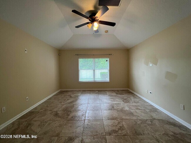 Building Photo - 3466 Laurel Leaf Dr