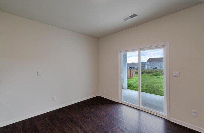 Building Photo - 8440 Raspberry Wy