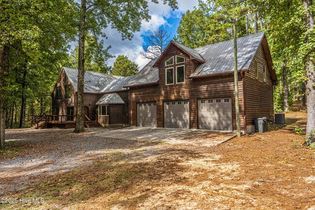 Building Photo - 356 Ashemont Rd