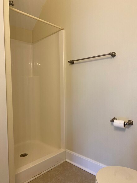 Building Photo - 200 S Elliott St