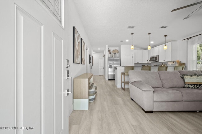 Building Photo - 973 Puryear St
