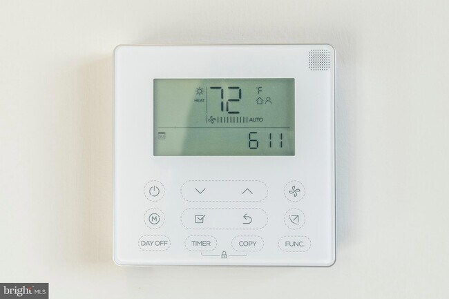 Building Photo - 3449 Scotts Ln