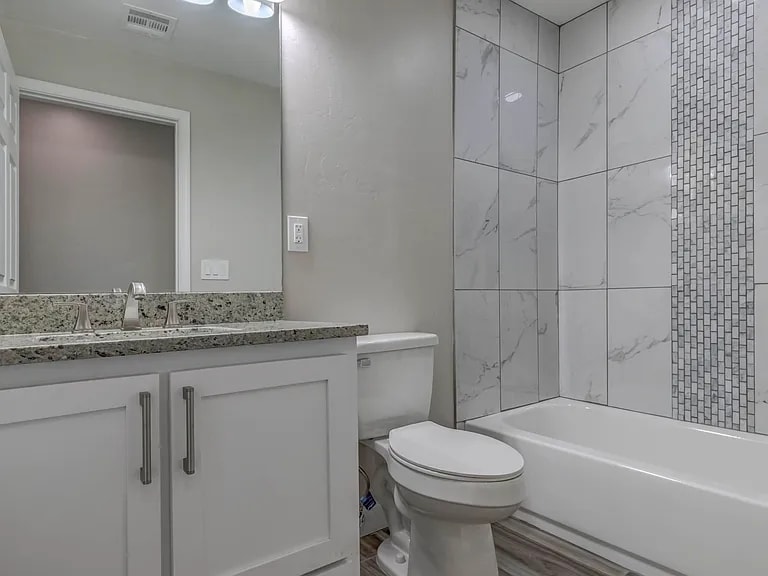 Building Photo - 405 E Mohave Rd