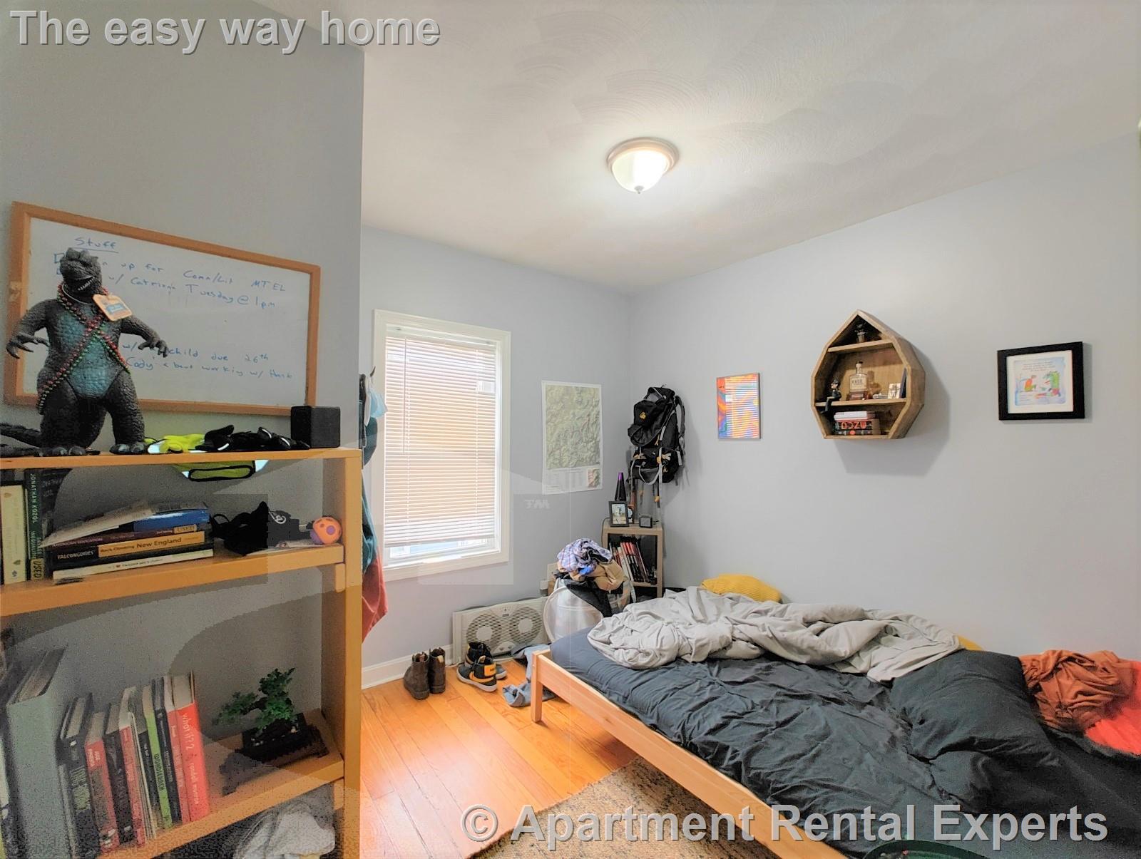 Building Photo - 50 Derby St