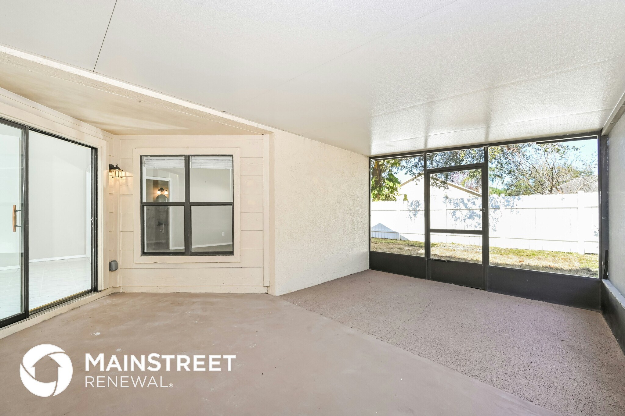 Building Photo - 267 Lakebreeze Cir