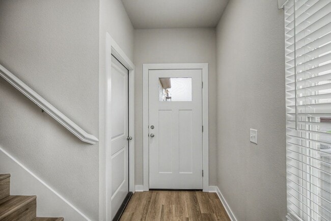 Building Photo - 401 N 29th St