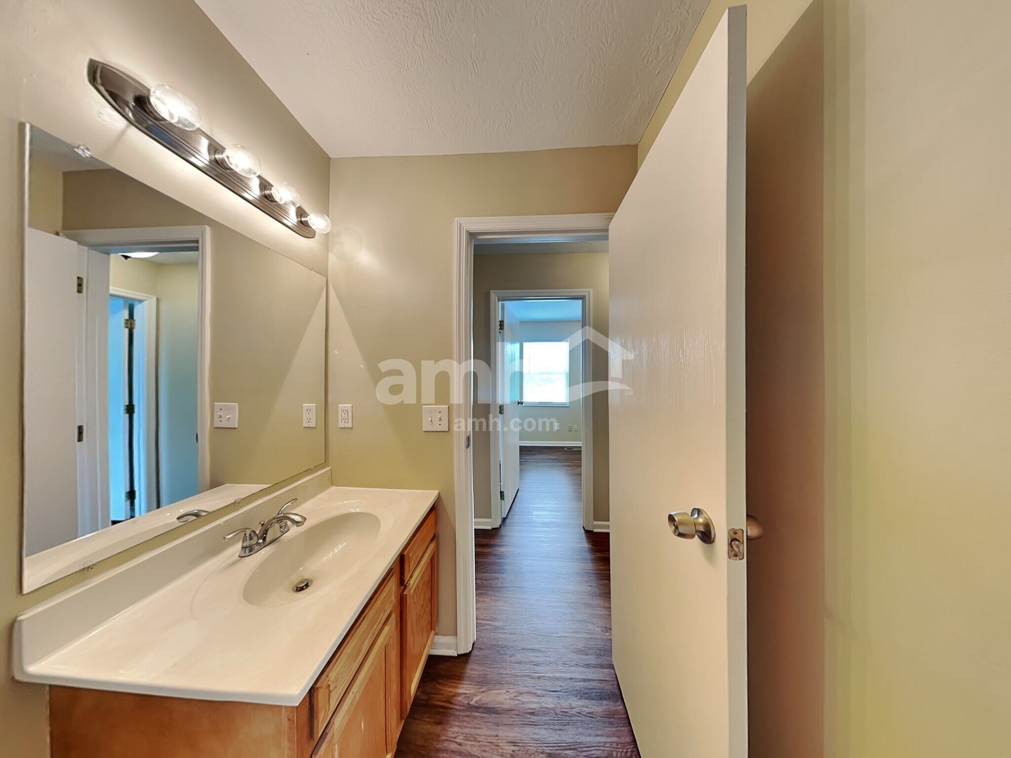 Building Photo - 6488 Jayfield Dr