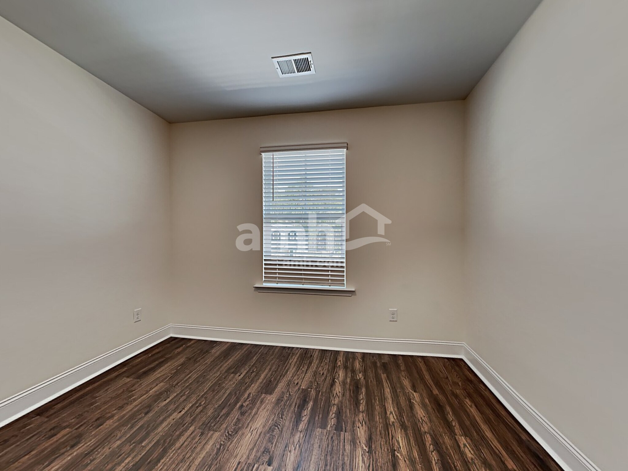 Building Photo - 307 West St