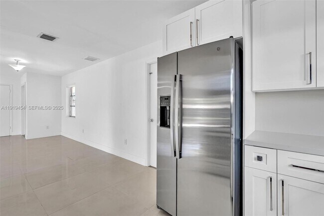 Building Photo - 13011 SW 80th St