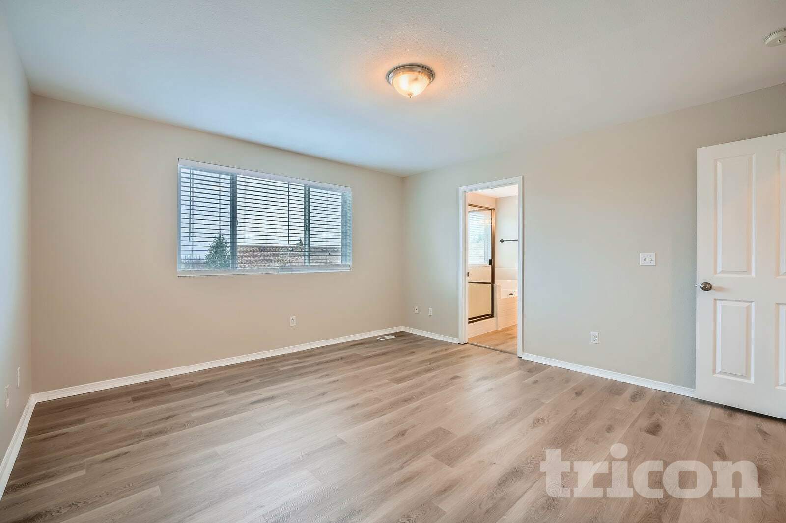 Building Photo - 2514 Chateau Dr