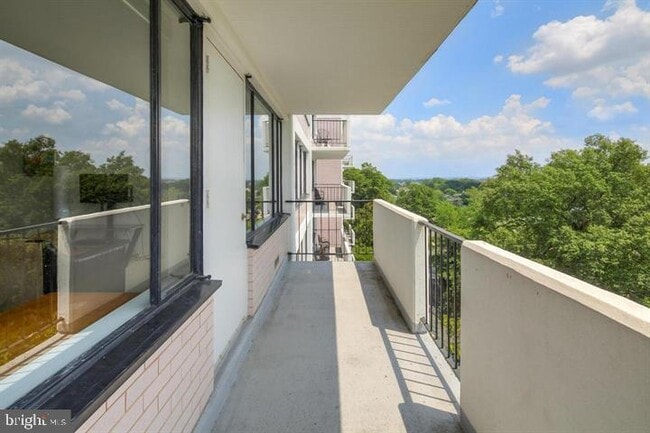 Building Photo - 4501 Arlington Blvd