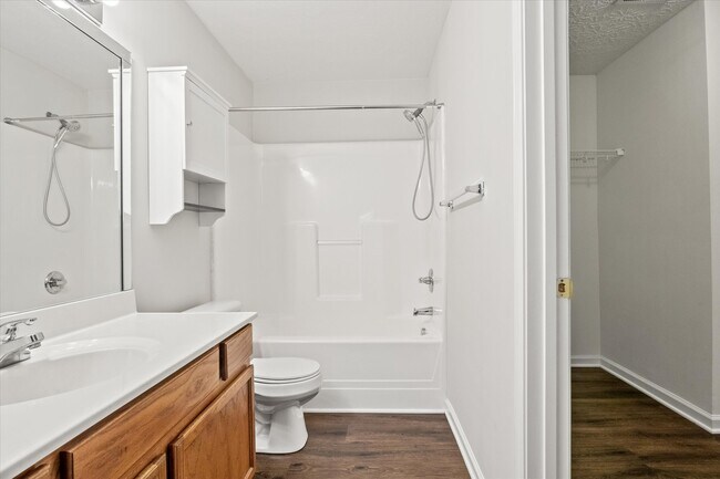 Building Photo - 3084 River Run Trail