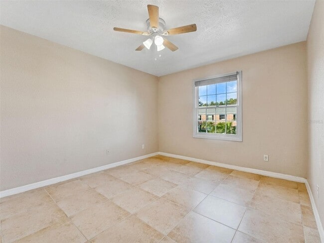 Building Photo - 13693 Orange Sunset Dr