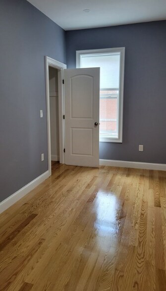 Building Photo - 339 Cambridge St