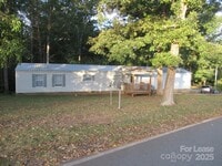 Building Photo - 368 Hudson White Trail