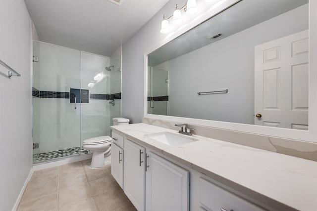 Building Photo - 1532 Ector Dr