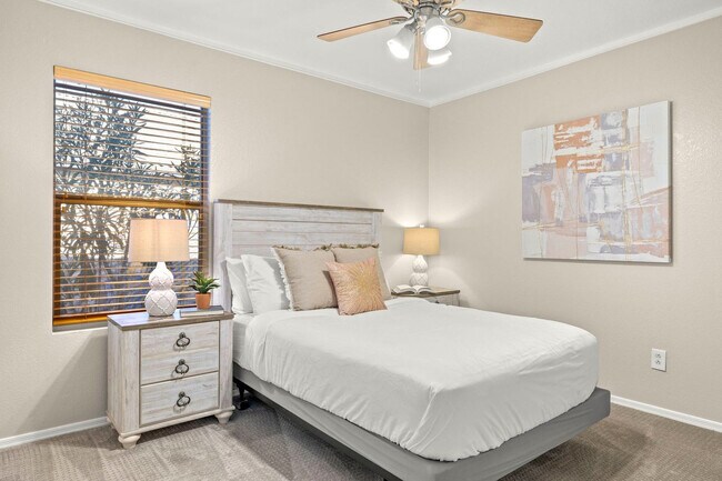 Building Photo - 4111 S Dewdrop Ct