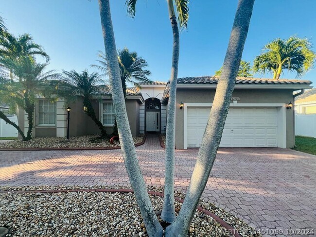 Building Photo - 12725 NW 18th Ct